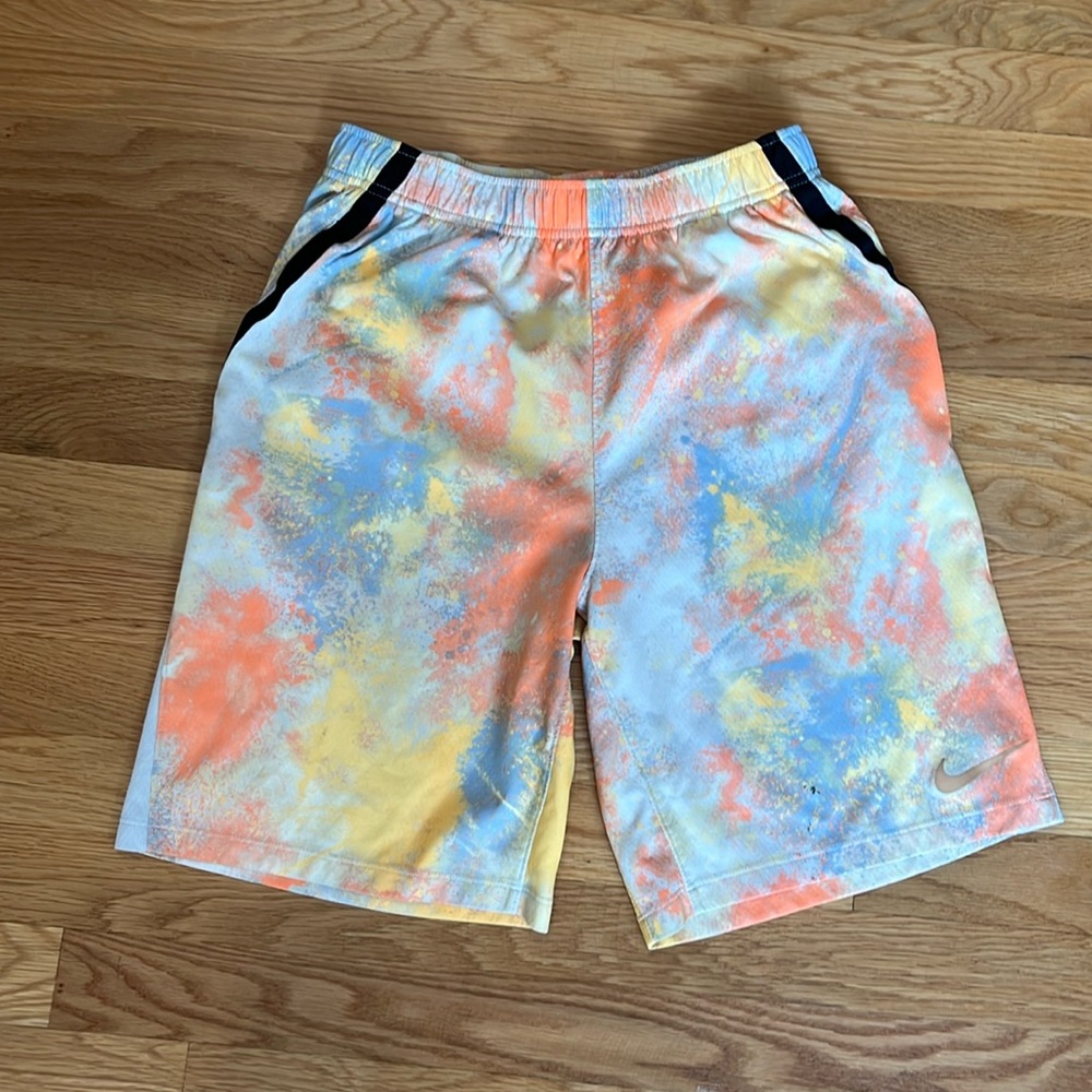Nike Boys Dri-Fit shorts, size XL